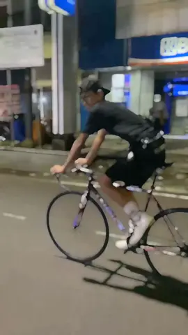 fomo #tsunamisnm100 #fixiepurwokerto #fixiegearphillipines #fixedgear  lb:@viddd 