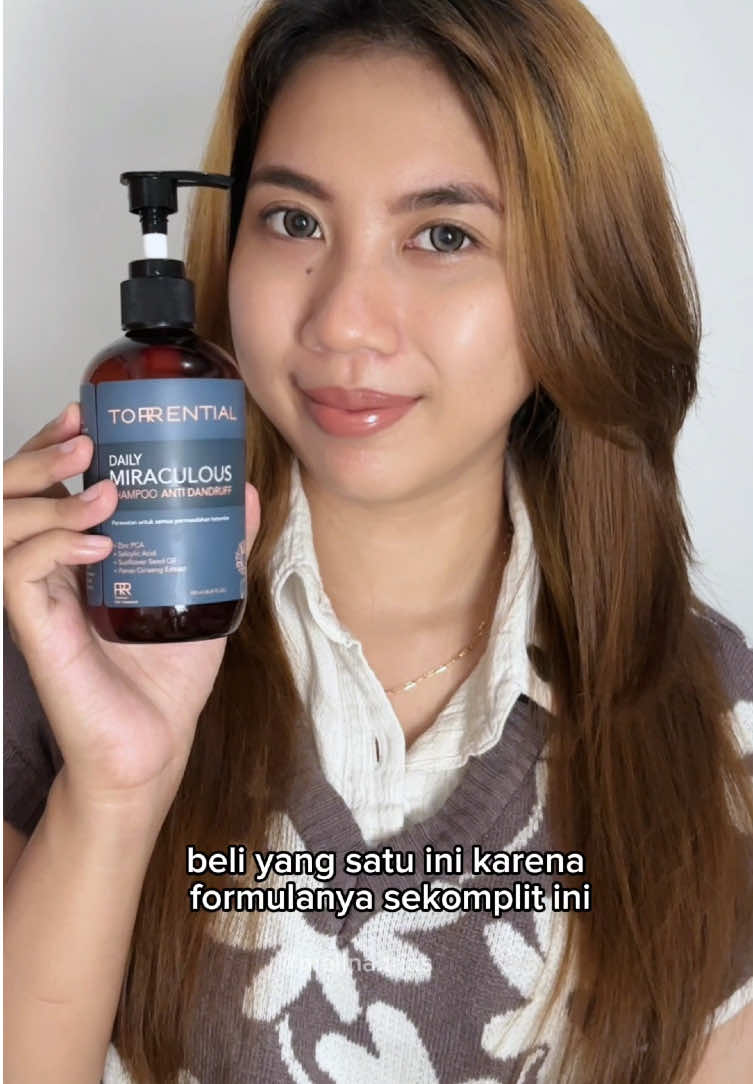 Formulanya sekomplit ini dan ini bukan perihal menghilangkan ya tapi   Hempas permasalahan biar gak muncul lagi. . . . #torrentialshampoo #dermatitisseborreica #ketombe @Torrential Official 