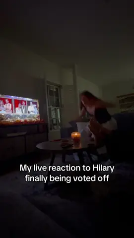 WAR IS OVERRR #fyp #dwts #hilariabaldwin #dancingwiththestars #relatable 