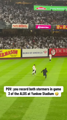 Anything can happen at Yankee stadium 🤣 @Barstool Baseball (via:Pskatyal4/ig) 