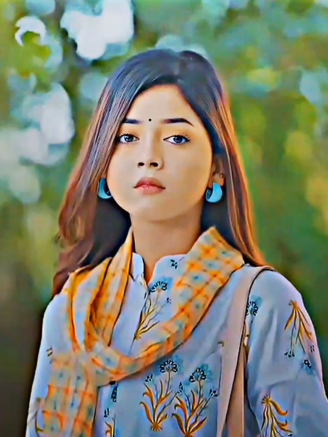 তুমি ছাড়া আবার কিসের জীবন আমার জীবনটা তো ততক্ষণই সুন্দর ছিল যতক্ষণ সেই জীবনে তুমি ছিলে.!! ❤️‍🩹❤️‍🩹