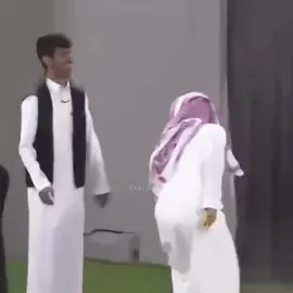 صامل يلعب حتى وهو قاعد ينجلد 😭😭#دخيل_الله_الحارثي_كاريزما #محمد_ال_راجح_كاريزما #قناة_الواقع #foryoupage #اكسبلور؟ 