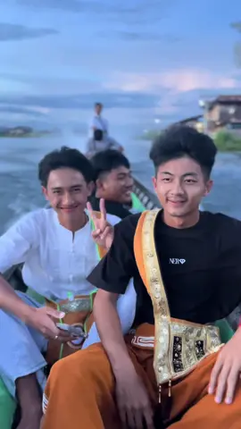 #အမဲလားအဖြူလား🤪#fypp @KHANT🔥 