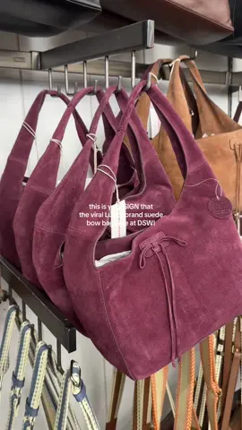 I searched tjmaxx high and low for the brown one last year, and now they’re at DSW!! run don’t walk!! ⭐️ literally the perfect fall suede bag 👏👏 #luckybrand #suedebag #fallbags #fallbagsyouneed #bowbag #dsw #dswfinds 