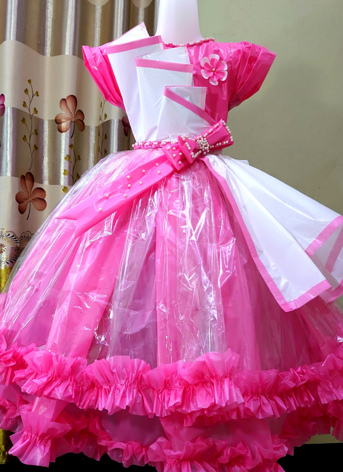 Bikin yok! #bajukresek #bajukreasi #bajudariplastik  #bajudarikresek  #bajuplastik 