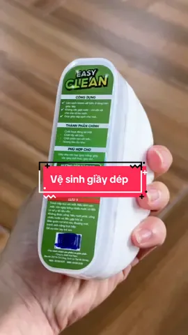 Bộ vệ sinh giầy dép siêu thích mà mùi hương dễ chịu chứ k hề bị nồng hay hắc đâu, độ làm sạch ok nha #TikTokAwardsVN #mecamreview #amb #lamsachgiaydep 