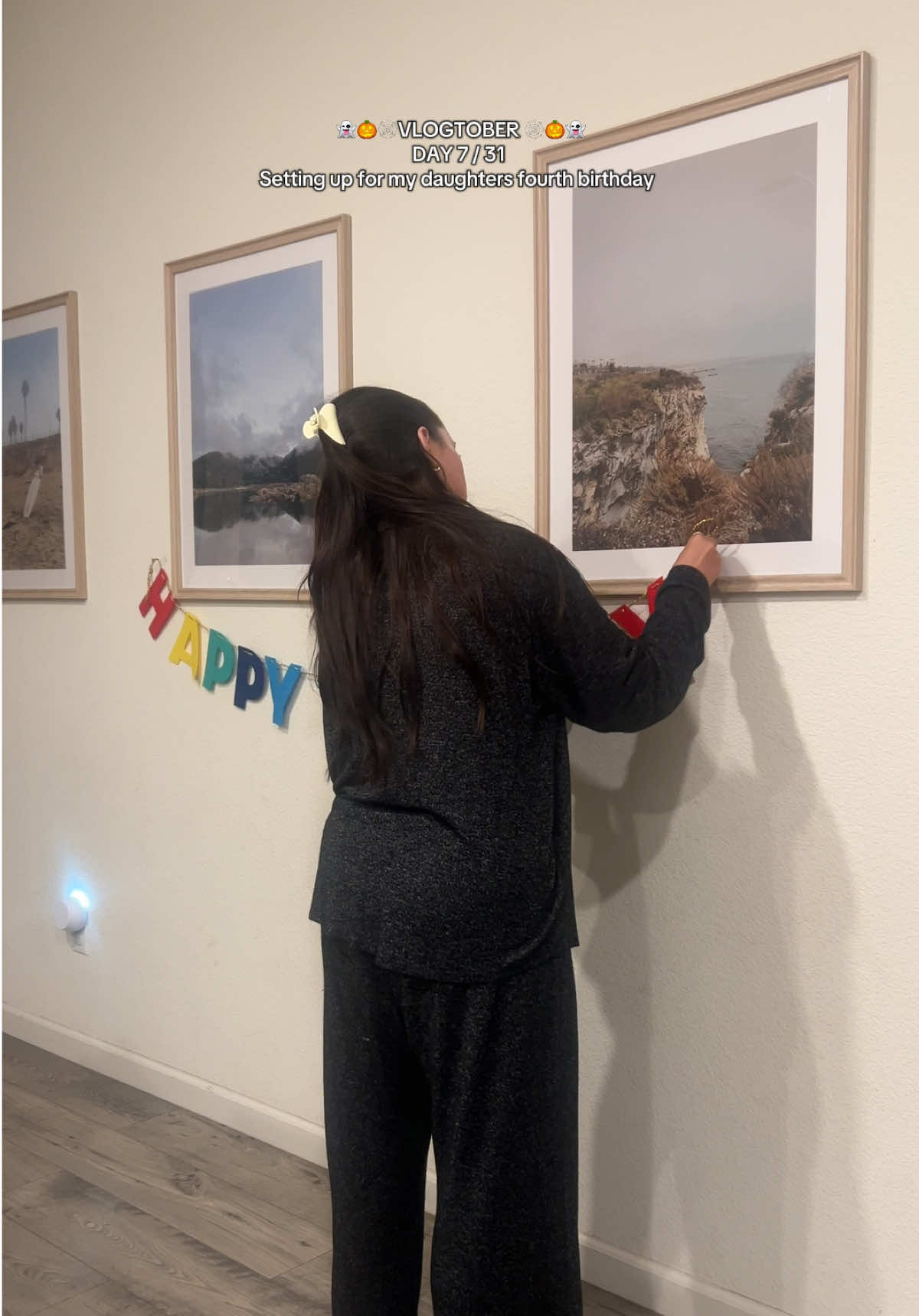 The magic of getting to set up these little moments for my kids will never get old 🥹✨ #fypシ #contentcreator #MomsofTikTok #dailyvlogs #birthdayprep 