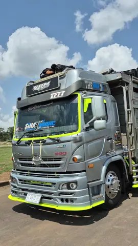 Sinar Music sudah ready di Karnaval Gampingan bawa spek full fuso 24sub !! tunggu video selanjutnya bolo !! #Sinarmusic #brewog #soundhoregjawatimur #karnavalgampingan #soundhoreg 