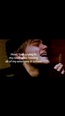 I’m tired… #real #iminpain #giftok #thebasketballdiaries #leonardodicaprio 