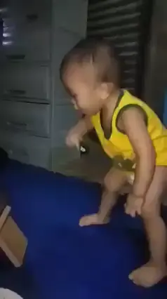 baby in yellow #pocholo #brainrot #memes #funny #filipino 