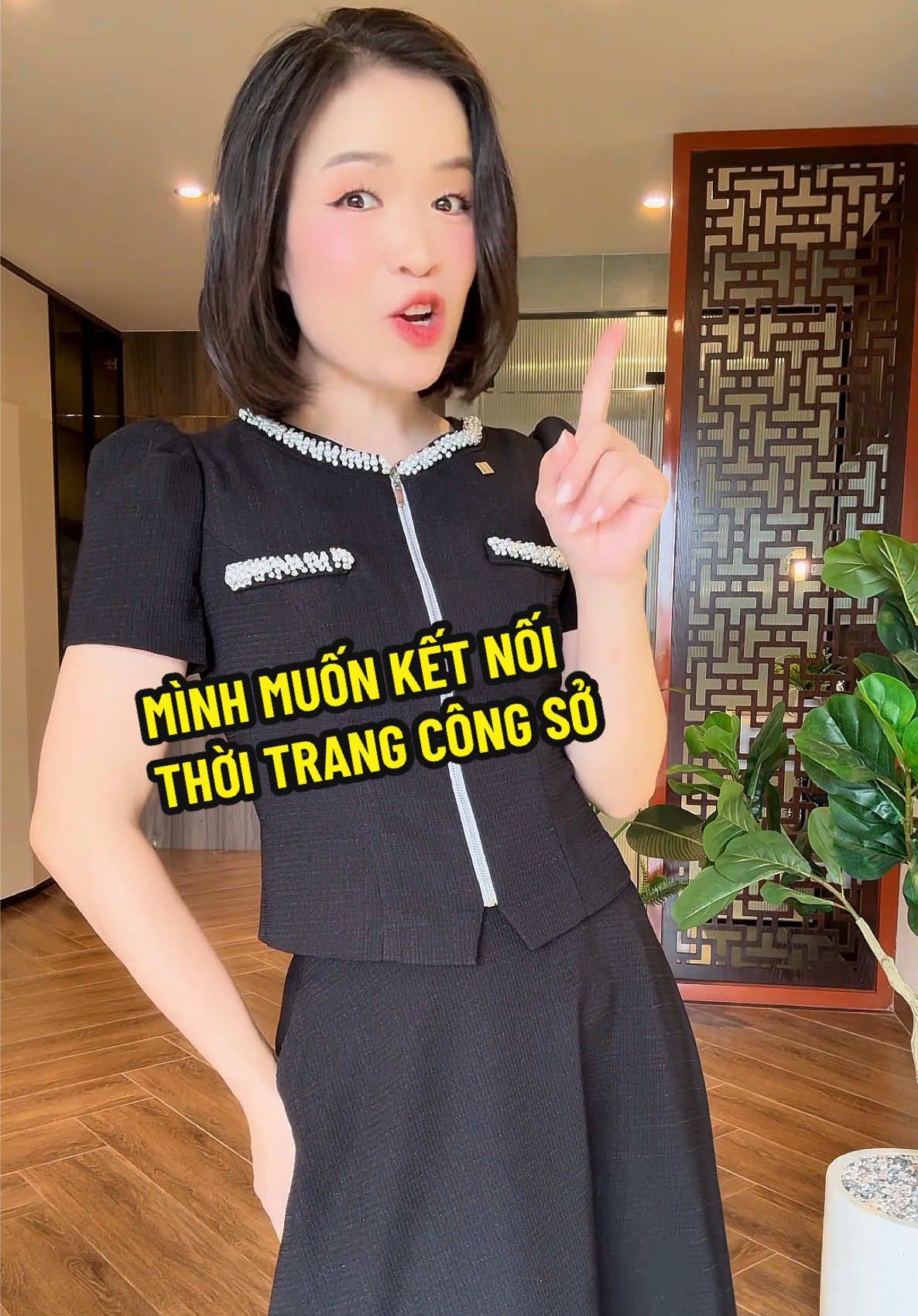 Nếu bạn có shop thời trang công sở, thời trang nữ xinh xắn, đáng yêu, chất liệu đẹp, các bạn có thể làm việc với Thảo nha! Không cast mà video đẹp phê pha, mình đăng trên kênh @Thảo đây  các bạn nhé! Các bạn có thể ghé kênh để biết gu mình nhaaaa. Chào đón các brand!! #TikTokAwardsVN #thaophamlivestream #daotaolivestream #vudieungontu 