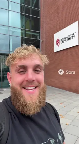 Live in Lei … wait for it 💩 #leicester #lei #dmu #2025 #ai 