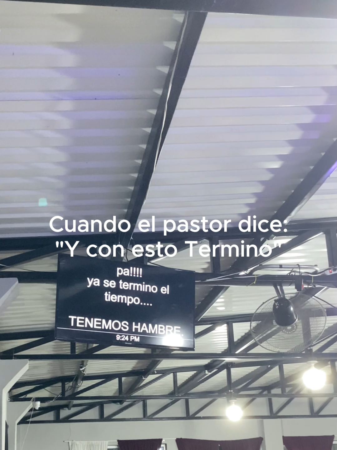 “Pastor, esto es puro contenido para redes 😅🙌 #ChistesConRespeto #DiversiónSana”