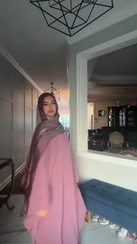 I forgot how much I love pashmina hijabs #fyp #hijabi #muslim #modesty #fit 