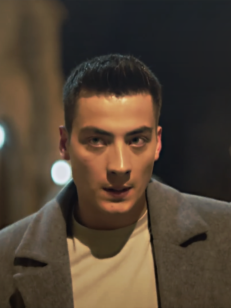 crashout king's making his return soon #uzaksehir #uzakşehir #uzakşehiredit #kayzer #kayzeredit #kayaalbora #zerrinalbora #dilindöğer #atakanözkaya #fyp #viral #keşfet #turkishseries #turkishdrama #dizi