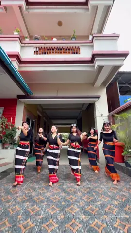akhiyana de par diya🦋❣️🖤🤍🤎#dancstudio #traditional #explorepage #viralvideo 