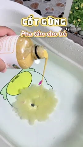 Tắm cho con bằng cốt gừng rất tốt giúp con được giữ ấm cơ thể trong mùa mưa bão #thuilammebim #tiktokshop #muataitiktok #cotgung #cotgungpozo 