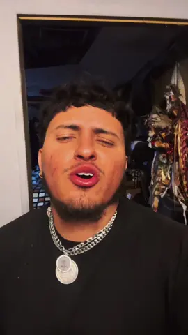 🤷🏽‍♂️😏#☘️🧿📿 #mikeangelavina #fyp #foryoupage #viral 