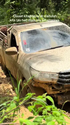 Iyaam#4u #xybca #fypage #viralfyp #CapCut #foryoupage #bismillahfyp #masukberanda #triton4x4club #hilux4x4offroad💯 #sawitontiktok #tokesawitmuda 