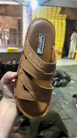 #creatorsearchinsights Suggested title and hashtags Title: Step Up Your Shoe Game! #shoes, #fashion, #sneakers, #shoerotation, 