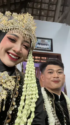 Esem mu mas🥹🙈@petani_amatir02 #pengantin #pengantinbaru #sigersunda #sigersundahijab #sigersundafypシ 