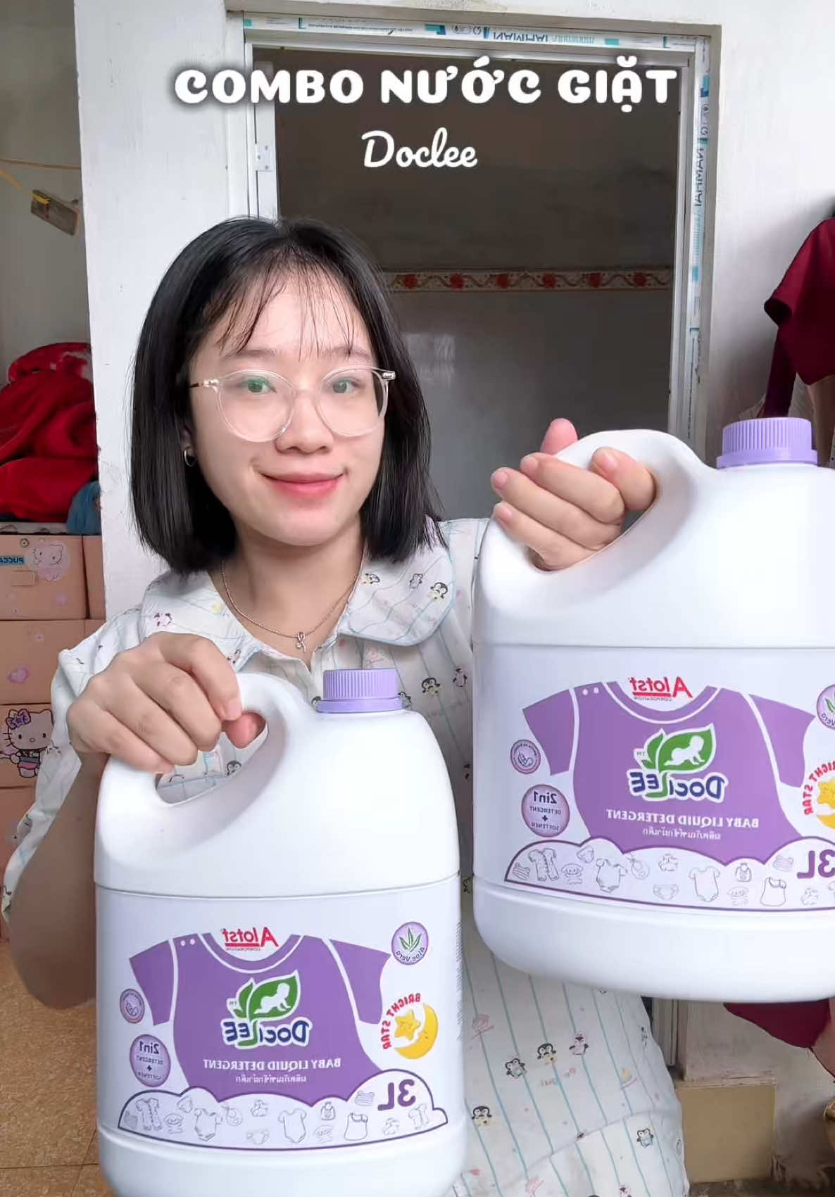 Giặt lúc nào nhà thơm ngào ngạt lúc ý, mà mấy hôm nay mưa quần áo mãi không khô nhưng cũng không bị hôi ẩm thích thật các mom ạ #thanhdangmetaoteu #docilee #nuocgiatxaquanaotreem #nuocgiatthai #mevabe 