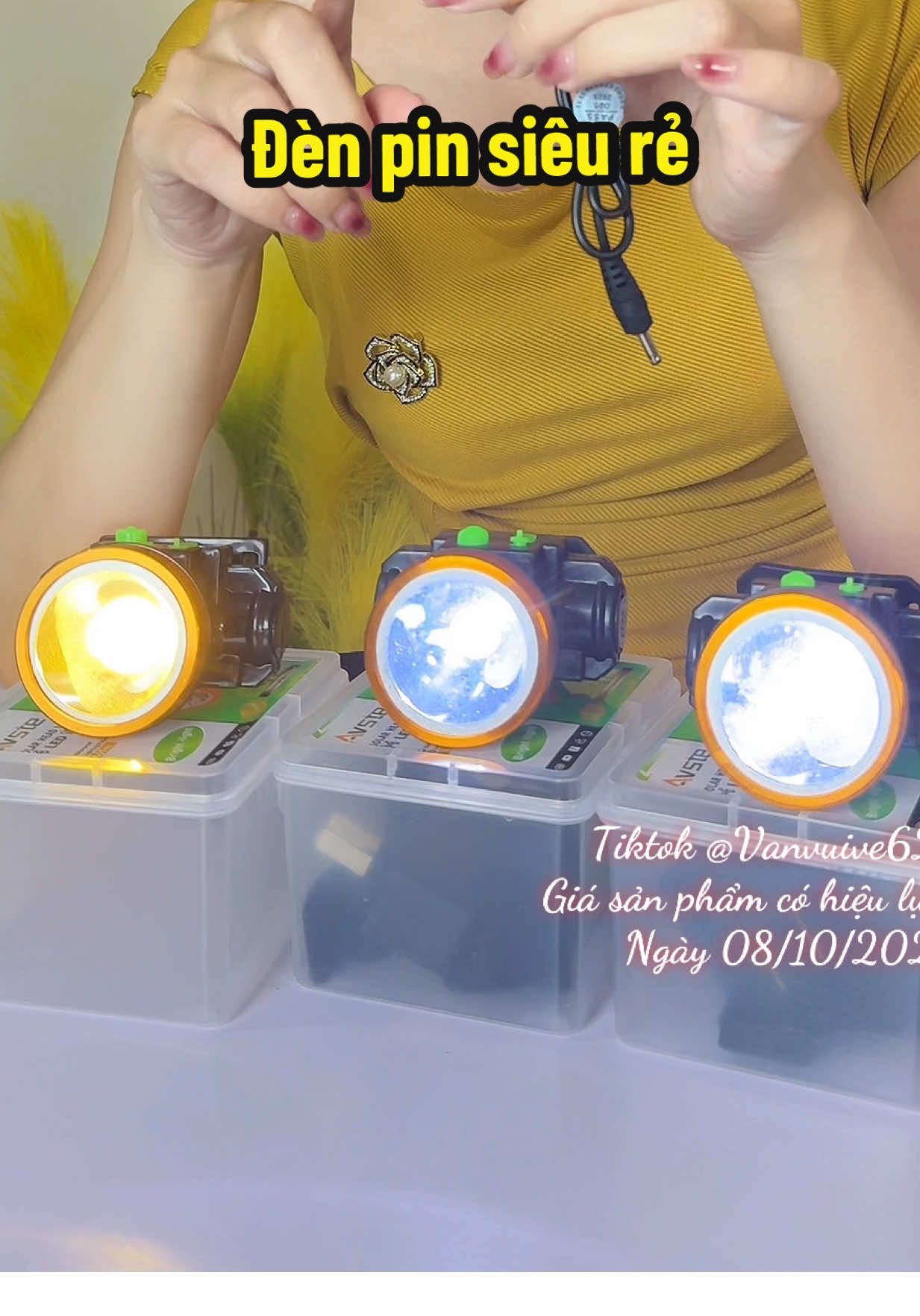100k/3 đèn pin #denpinsieusang #denpinminisieusang #denpinsieusanggiare #vanvuive6262  @Vân Vui Vẻ 6262 