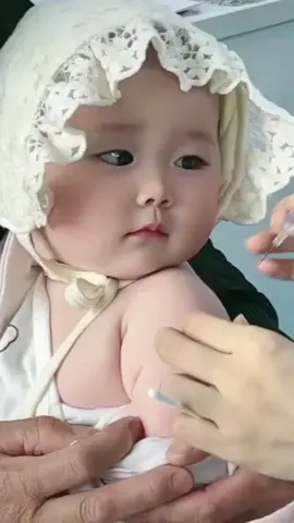 Vía nhé các Mum nhé #embédễthương #embécười #cùng_bé_yêu_mỗi_ngày #khoảnhkhắccủacon #cưngxỉu #baby #nhậtkýlàmchamẹ #trendingbaby