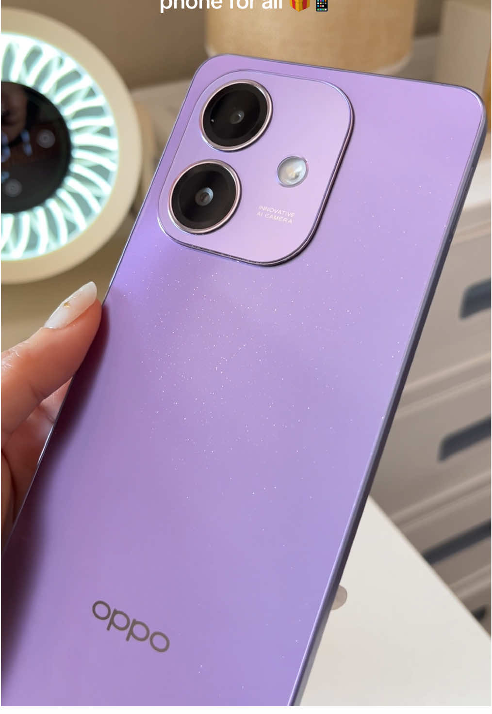 Looking for a budget phone? Perfect gift for your niece, nephew, kids, or even nanay! #phone #oppo #giftideas 