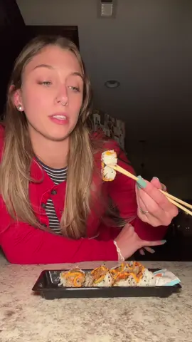 Eat & yap @ midnight anyone? 🍱🥰