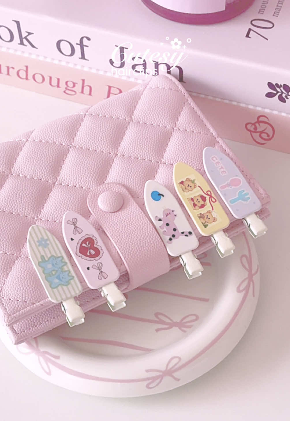 cutesy hair clips 🍥🎀💞 #hairclips #cutefinds #fyp #trending #tiktokmademebuyit 