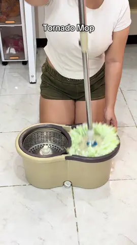 Tornado Mop #mop #tornadomop #mopwithbucket #mopwithspinner #spinningmop 