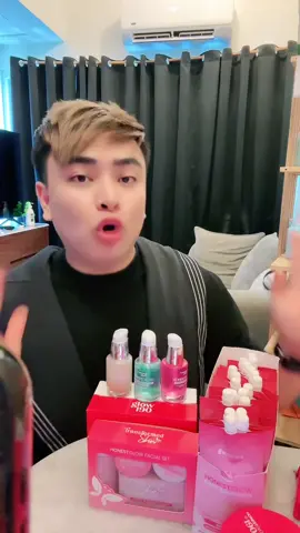 Kung marami kang taghiyawat or pimples, ano nga bang sabon ang magandang gamitin? #HonestGlow #HonestGlowKojic #KojicNiacinamideSoap  Disclaimer: Results may vary depending on your skin type. 