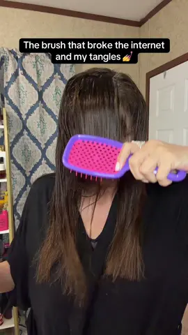 I thought my old brush was fine… until this one glided through my hair like butter 😭 It’s giving painless detangling and salon shine at home! #F#FHIHeatU#UNbrushF#FHIHeatUNbrushDetanglingBrush #tiktokshopcreatorpicks 
