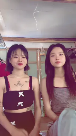 #foryou #tiktokmyanmar #fypပေါ်ရောက်စမ်း #fypမှားဖစ်အောင်ကိုမှားလိုက်သေးတရ်😒😒