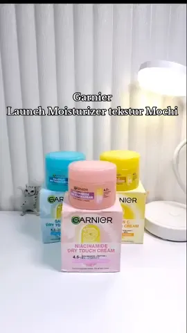 Ini diaaa produk terbaru dari @garnierindonesia si Moisturizer tekstur mochi😍 tunggu tanggal Launchingnya ya guys dan nikmati moist ini supaya kamu rasain juga wajah yang kenyal seperti mochi😘❤️ #sekenyalmochi #garniermochibb #moisturizer #skincareviral #garnierindonesia 