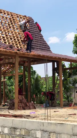 Part 8 Instalasi rumah limasan soko 16an di Kedungtuban Blora #jonomebelblora #jonomebel #rumahkayu #kayujatiblora #rumahlimasan 