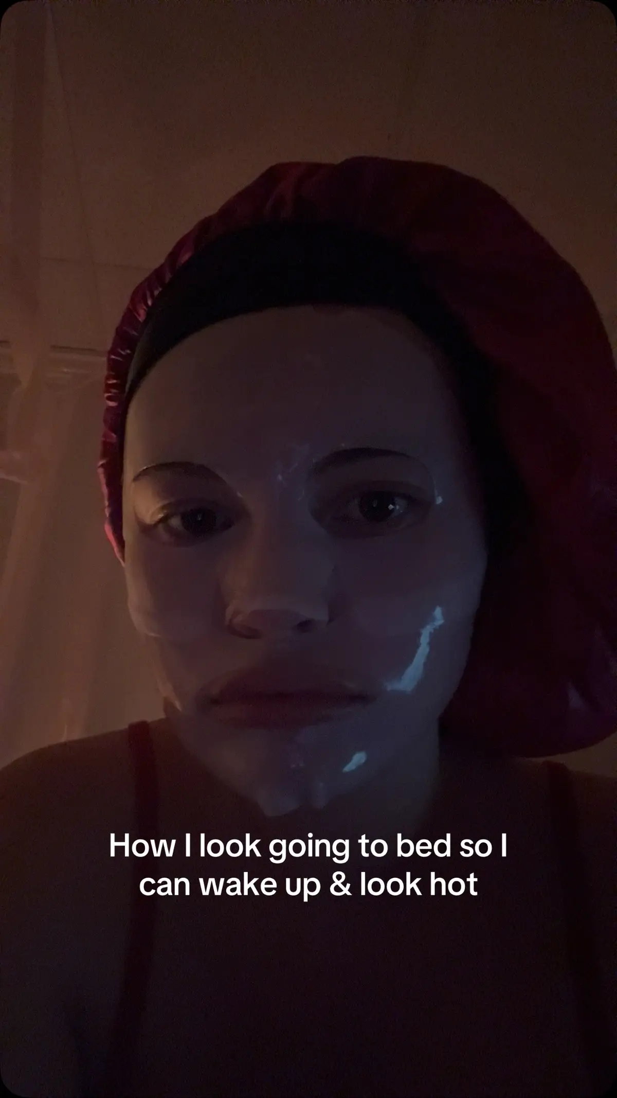 Oh and phone on dnd 😌✋ #itgirl #beautytips #BeautyTok #SelfCare #fyp 