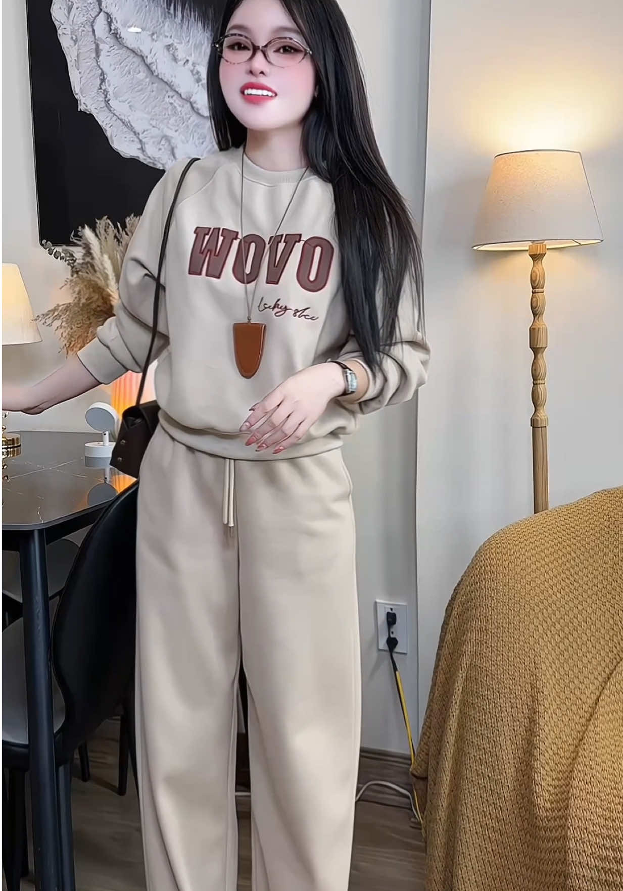 Set bộ nỉ thêu cao cấp đẹp mê giá thì rẻ như này bảo sao ko hott #setbo #setboxinh #setbonu #setbothethao #setboni