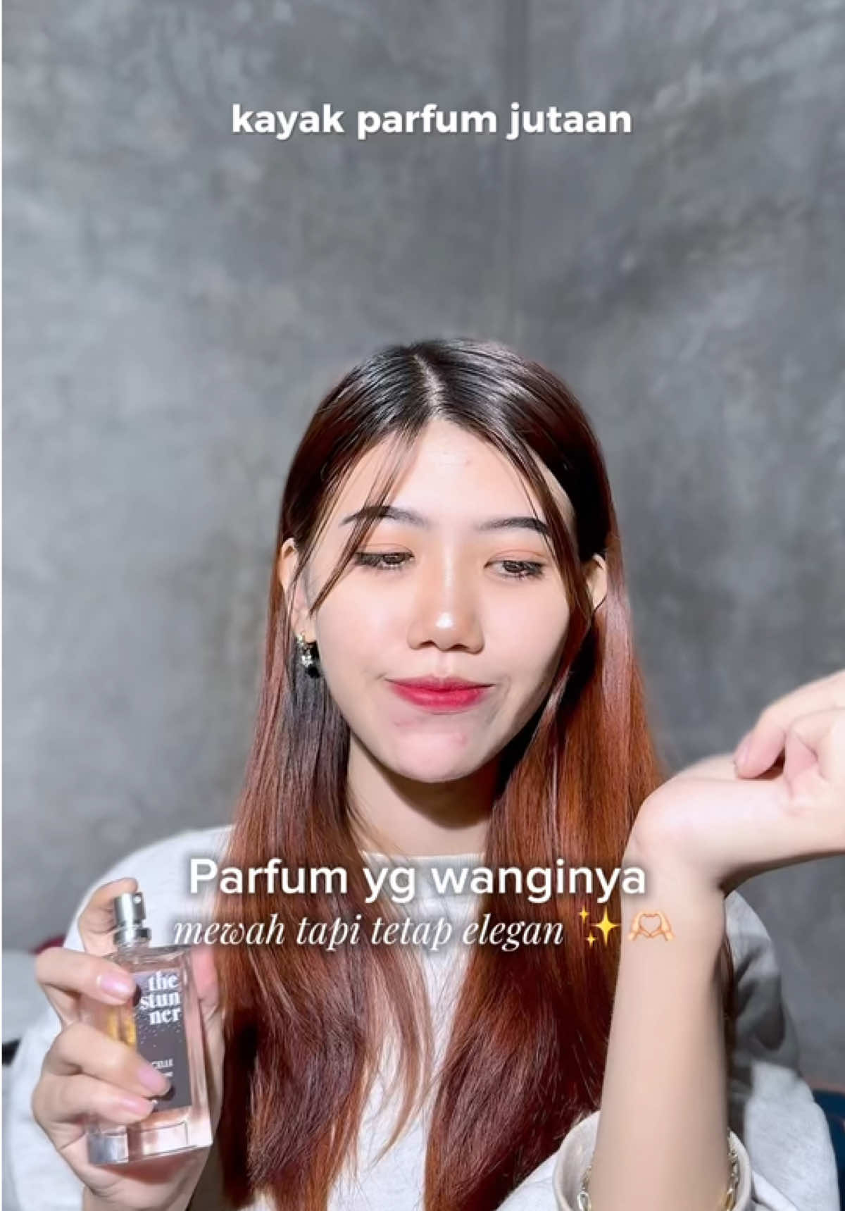 Parfum yg wanginya mewah tapi tetap elegan ada di parfum ini nih Parfum Pucelle The Stunner 💗🤏🏻😍 #PucelleTheStunner #RekomendasiParfumMinimarket 