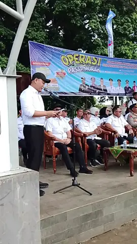 Walikota Lubuklinggau H. Rachmat Hidayat Resmi Membuka Operasi Pasar Murah Berlokasi di Alun-alun Merdeka, Rabu (8/10/2025). 