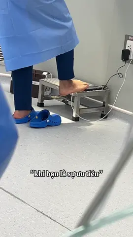 bận là gì anh hong có 🙂‍↔️ #hospital #couple #funny #fyp  