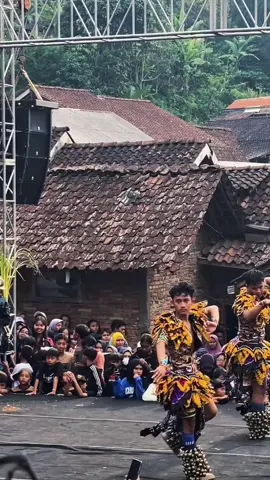 🙏🏻@kinderjoy🐣 #fyp #gedrukgwsm #gedrukbuto #garudawisnusatriamuda #magelang 