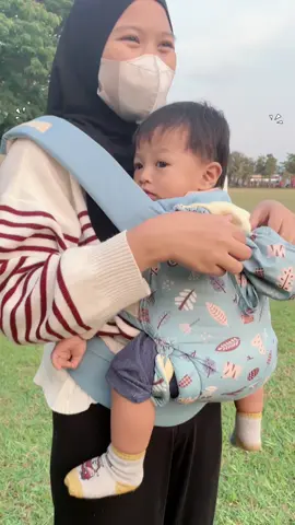 Bagus bangett cuma seratus rebuuu murahhh polll #gendonganbayi #gendonganmshape #babycarrier 