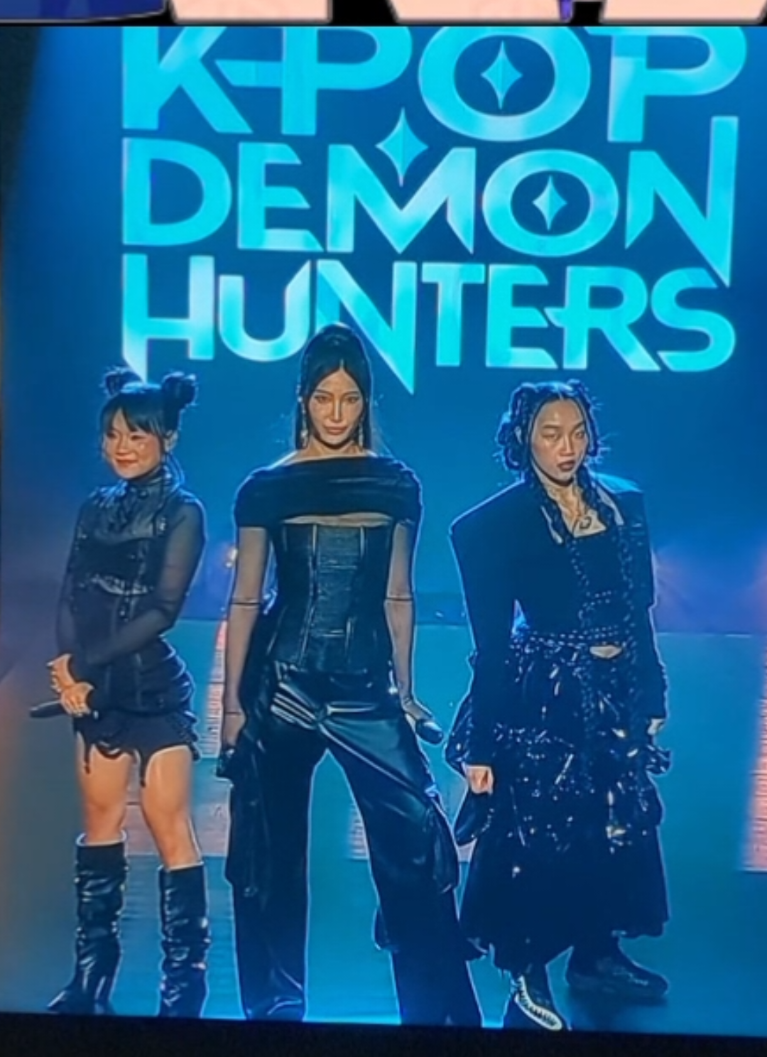 Ejae, Audrey Nuna, Rei Ami first ever full live performance of GOLDEN✨ ( HUNTR/X performed live on the Jimmy Fallon show!) #kpopdemonhunters #huntrix 