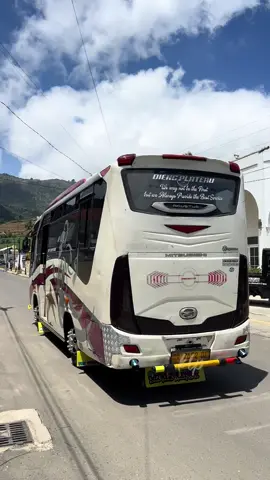 Berat ya…..🙂‍↕️  . . .#storyshuttle #shuttlebusdieng #shuttlebus #dieng #wisatadieng 
