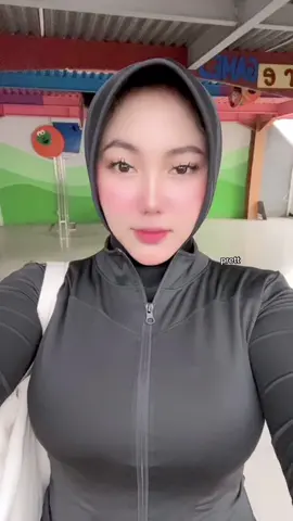 prett aja gasi🧘🏻‍♀️#fouryou 