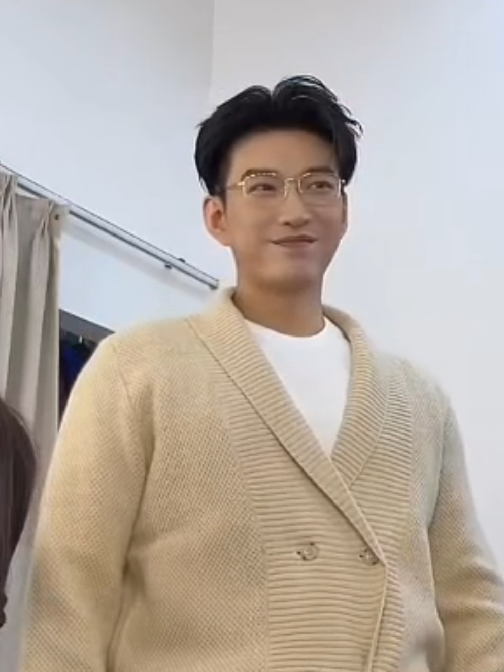 🥰😍ไลฟ์พี่08.10.25 #yuyang #yulong #yangyilu #yangmiemie #loveyou❤️ @ตูนก็เป็นสตรีเช่นนี้🐑🐮🇹🇭 @ตูนก็เป็นสตรีเช่นนี้🐑🐮🇹🇭 @ตูนก็เป็นสตรีเช่นนี้🐑🐮🇹🇭 