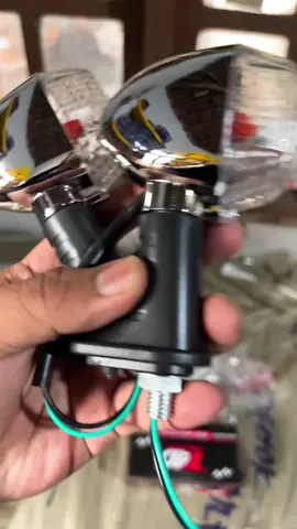 Lampu sein ninja r bahan modifmu bolo 1 set kiri kanan yaaa kalo mau depan belakang yaa klik 2 x bosku yaa #lampuseinninjar #ninjar 