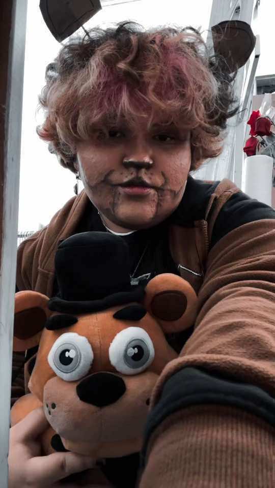 God forbid they tell us to dress up since we worked on Halloween night 💔 where was your whimsy old tourist lady 💔 | #fyp #spookyseason #throwback #retailstories #fnaf 